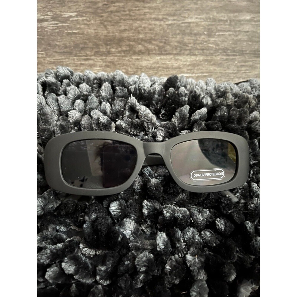 Black‎ Sunglasses